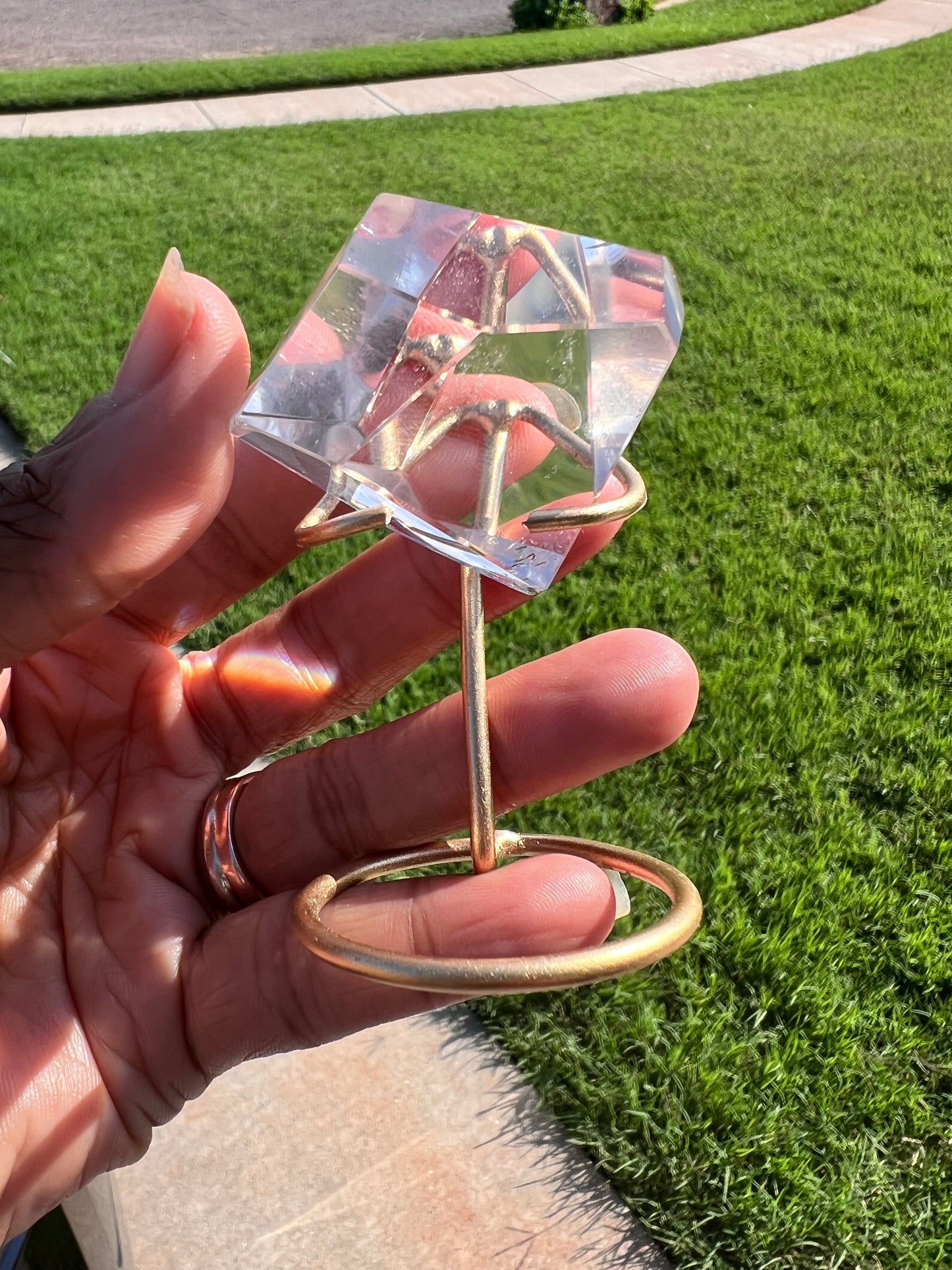 Quartz on Stand